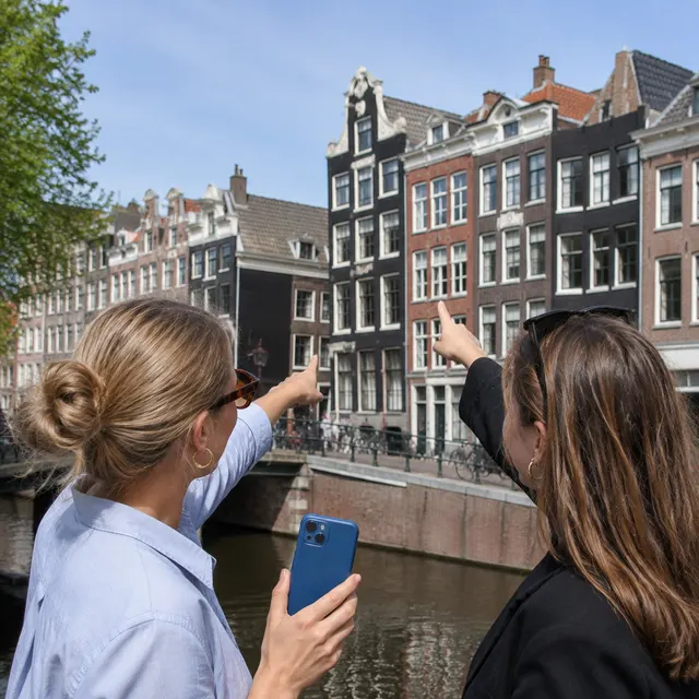 Self-Guided Red Light District Amsterdam Photography Tour – Amsterdam (4)