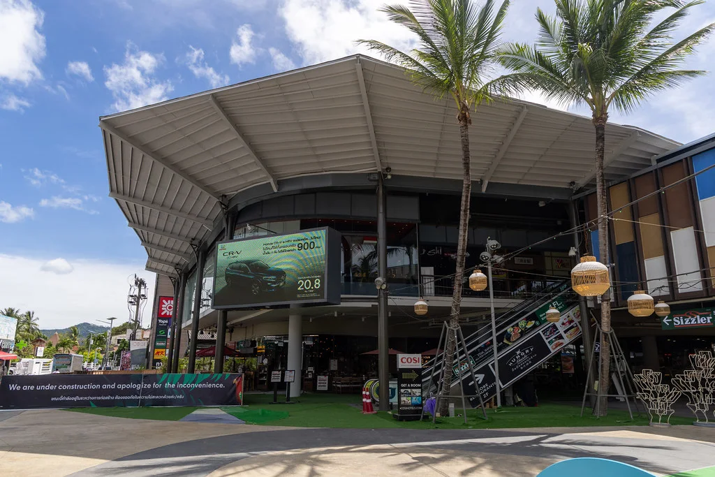 LOVE IS IN THE AIR @ CENTRAL SAMUI