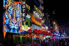 Walking Street - Fisherman's Village