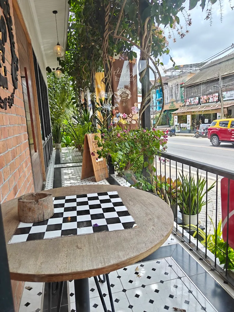 Blooming Gallery Cafe & Restaurant Samui