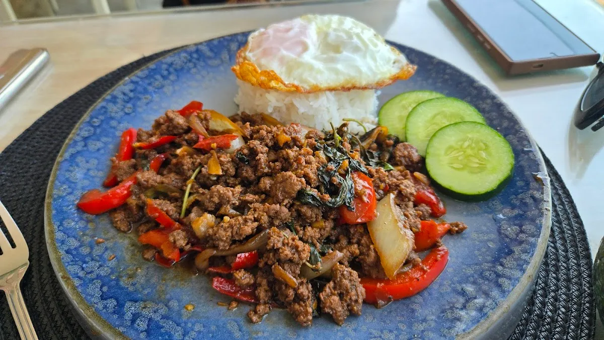 J’S Restaurant photo 3