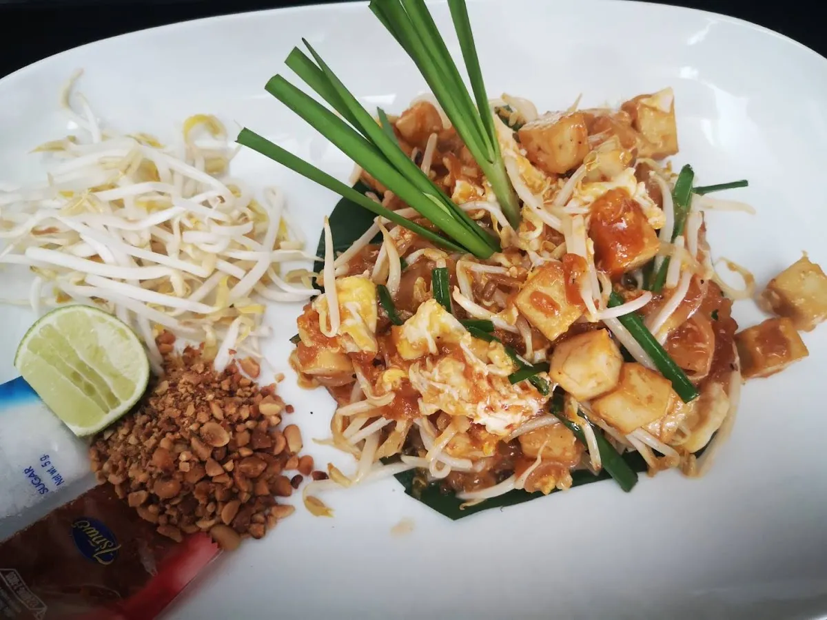 Delish Cafe & Restaurant