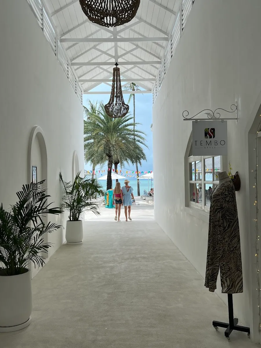 Tembo Beach Club & Resort photo 3