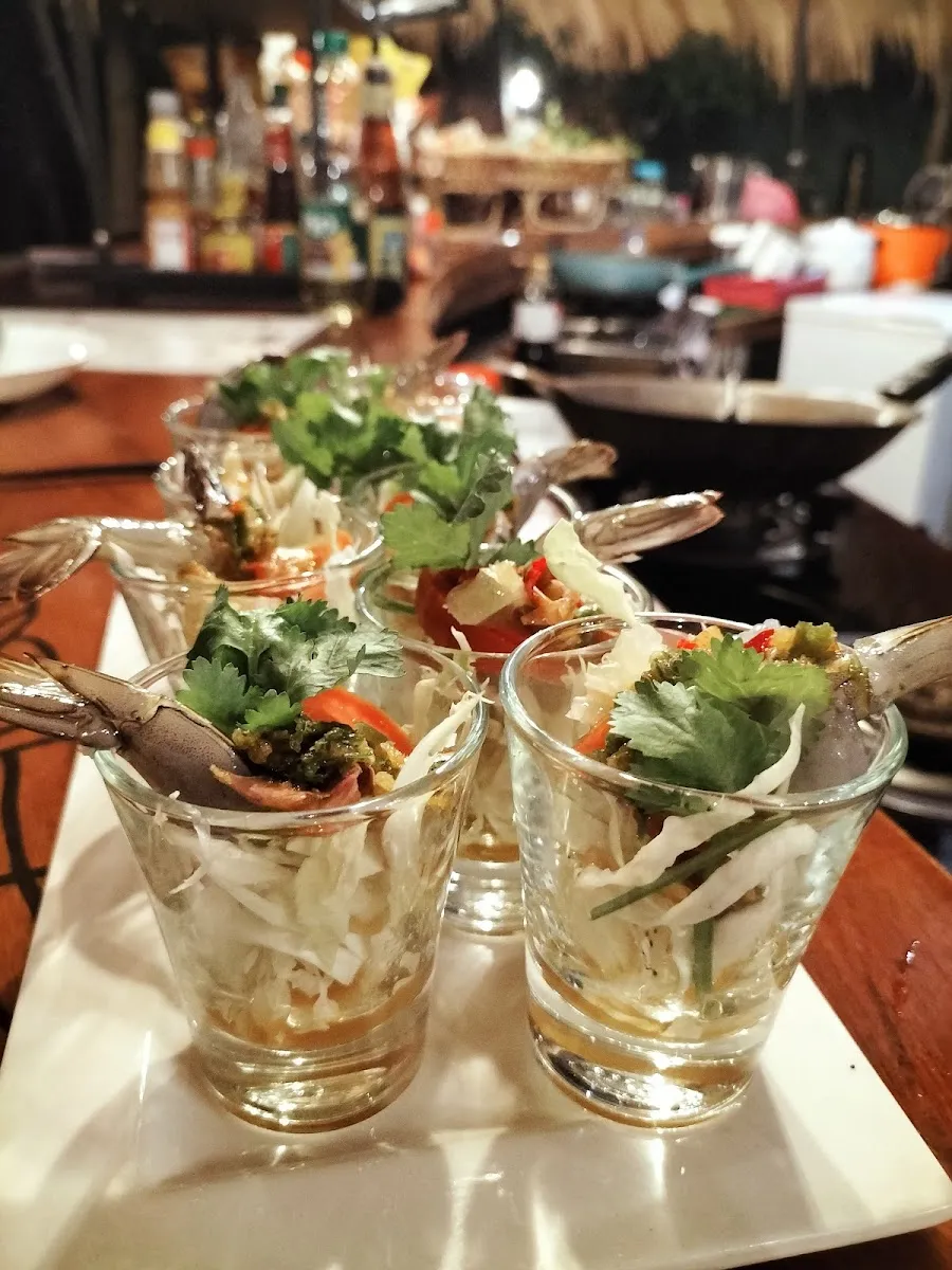 Meeting Bar Samui – Live Music & Thai Food photo 2