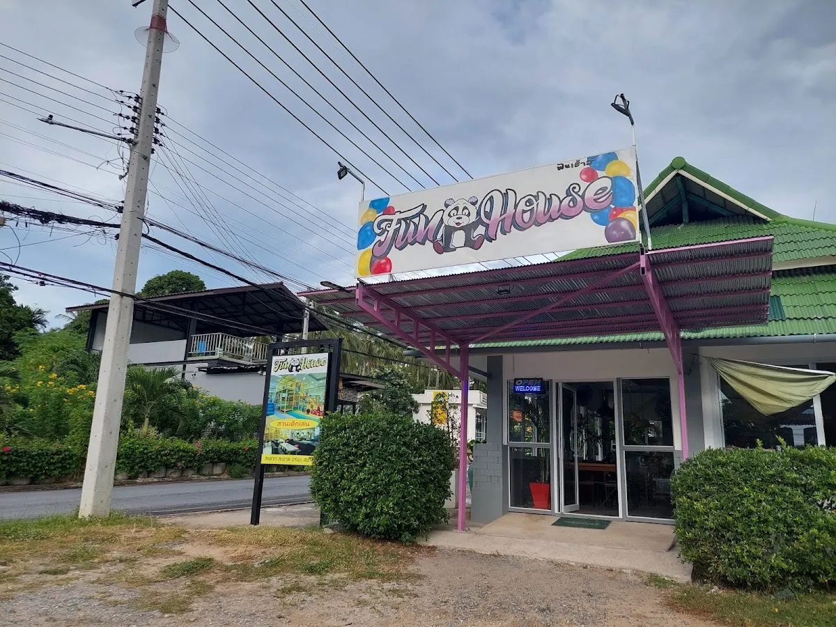 Fun House Samui photo 2