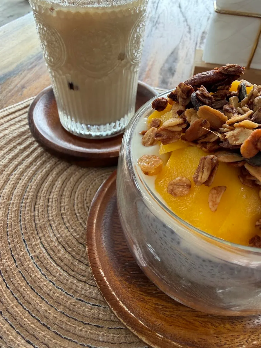 PlunkTone Restaurant photo 2