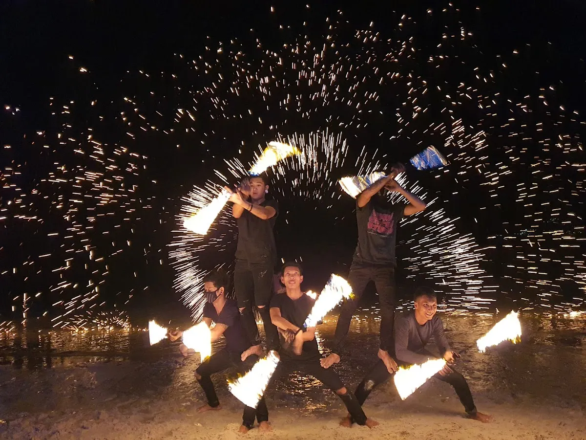 ARKbar Beach Club & Resort