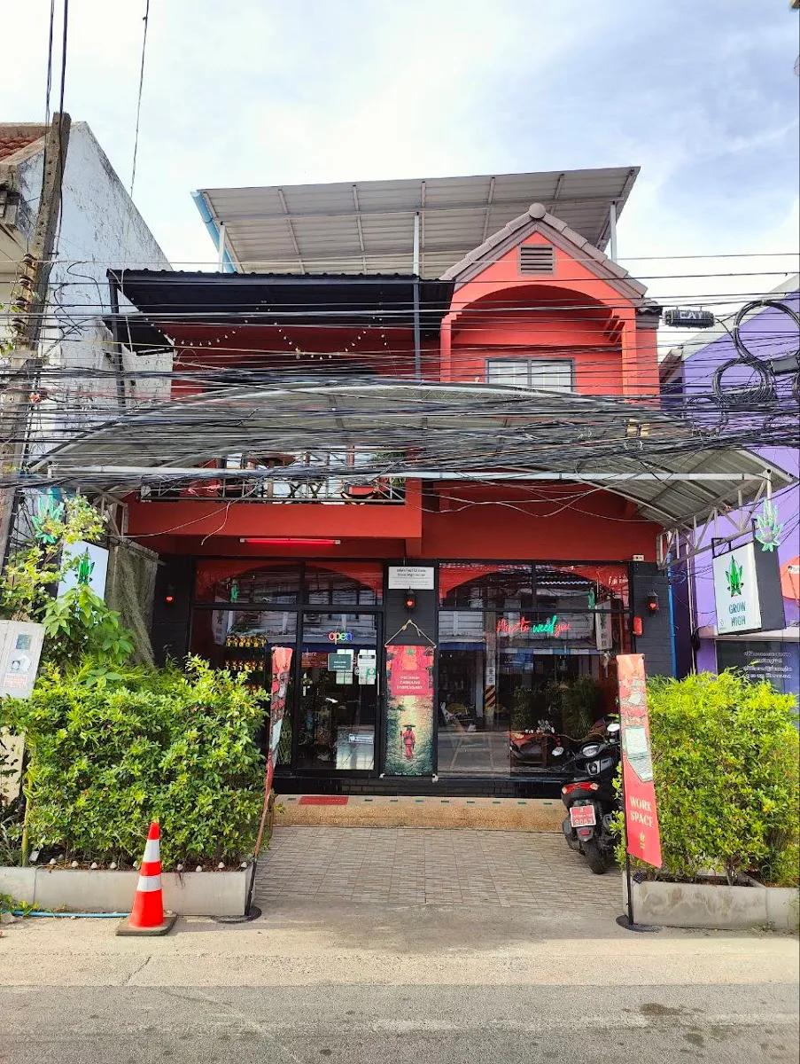 Grow High Maenam Weed Store