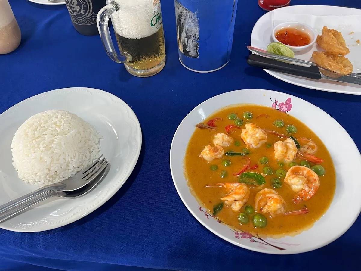 Noi Friendly photo 2