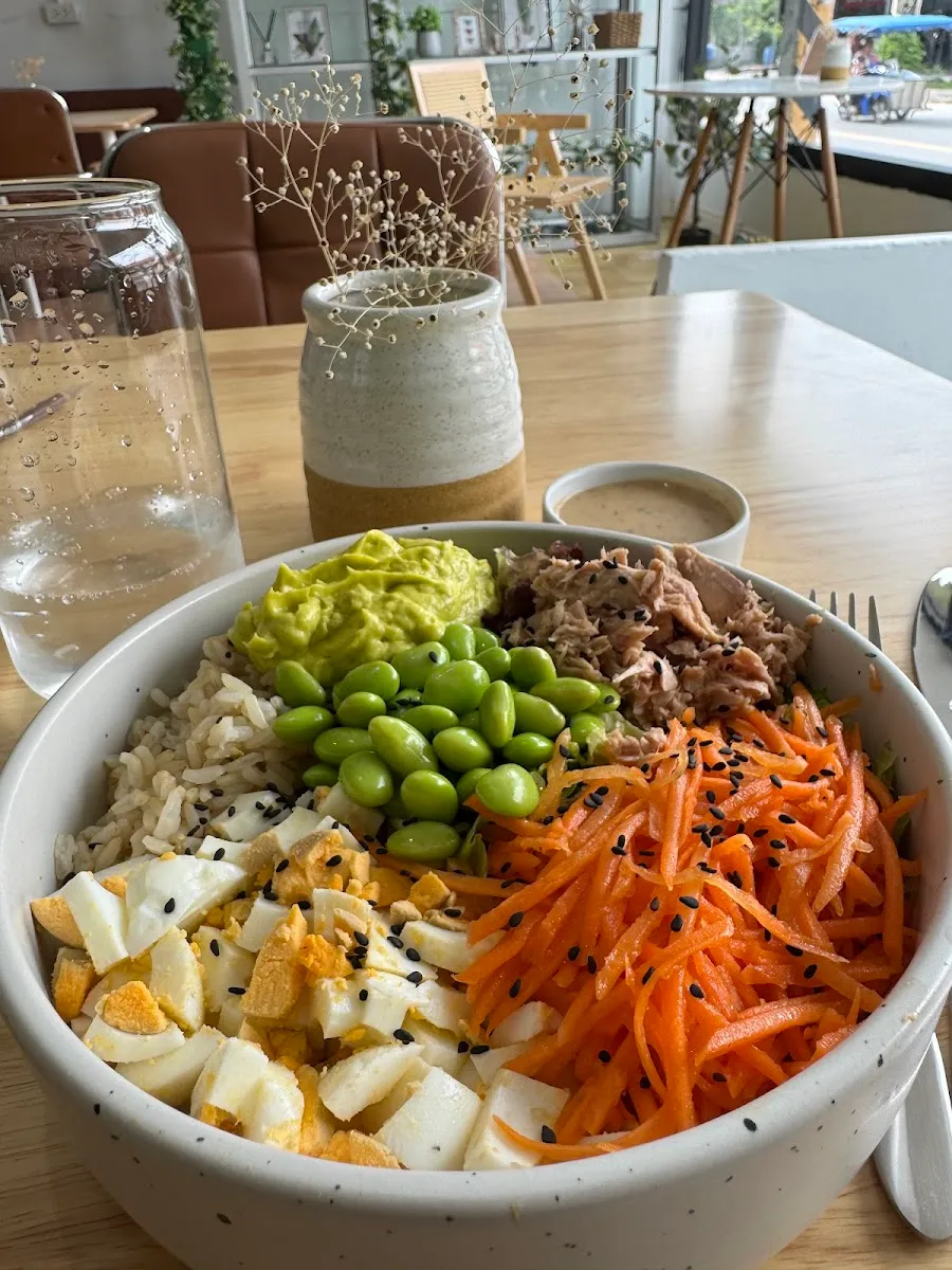 THE BAR Bowls photo 2