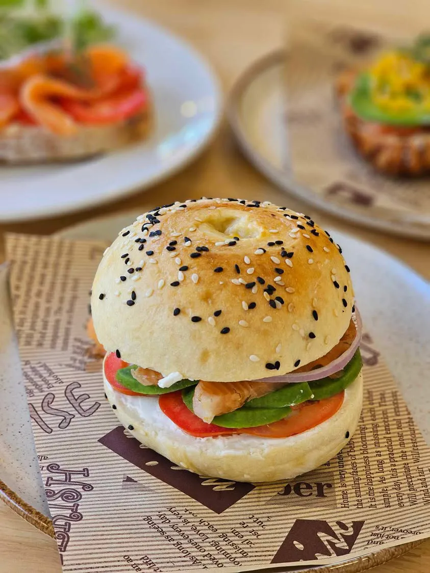 SIPS HAPPY CAFE 🌻 Breakfast, Coffee, Smoothies & Bagels photo 2