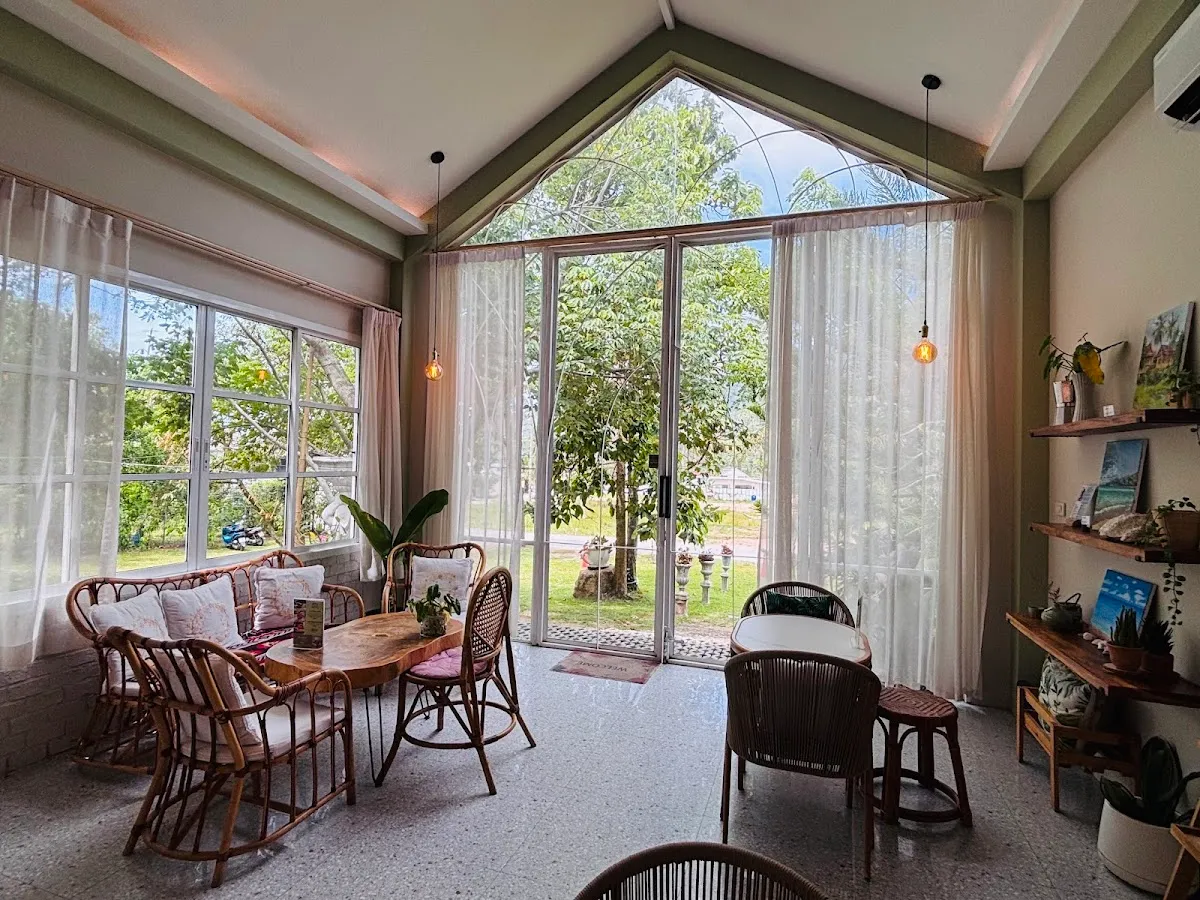 Nonna Garden Café and Deli