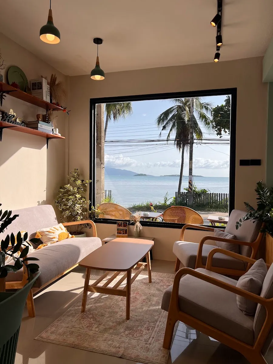 SUNNY cafe viewpoint photo 3