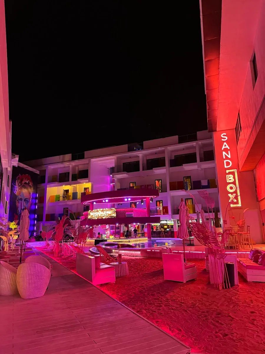 Sandbox - Pink Sand Beach Club photo 2