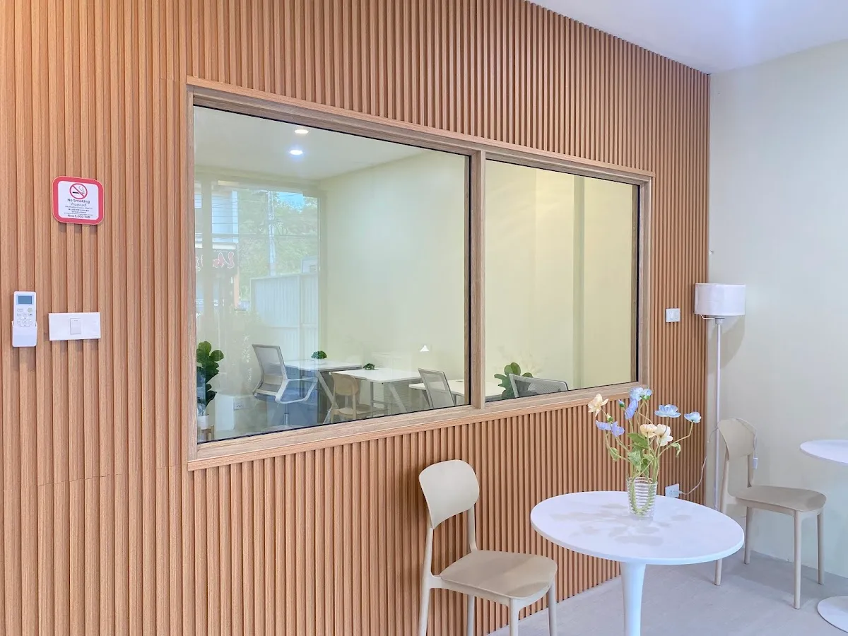 Nomad Stay Hostel & Co-working photo 2