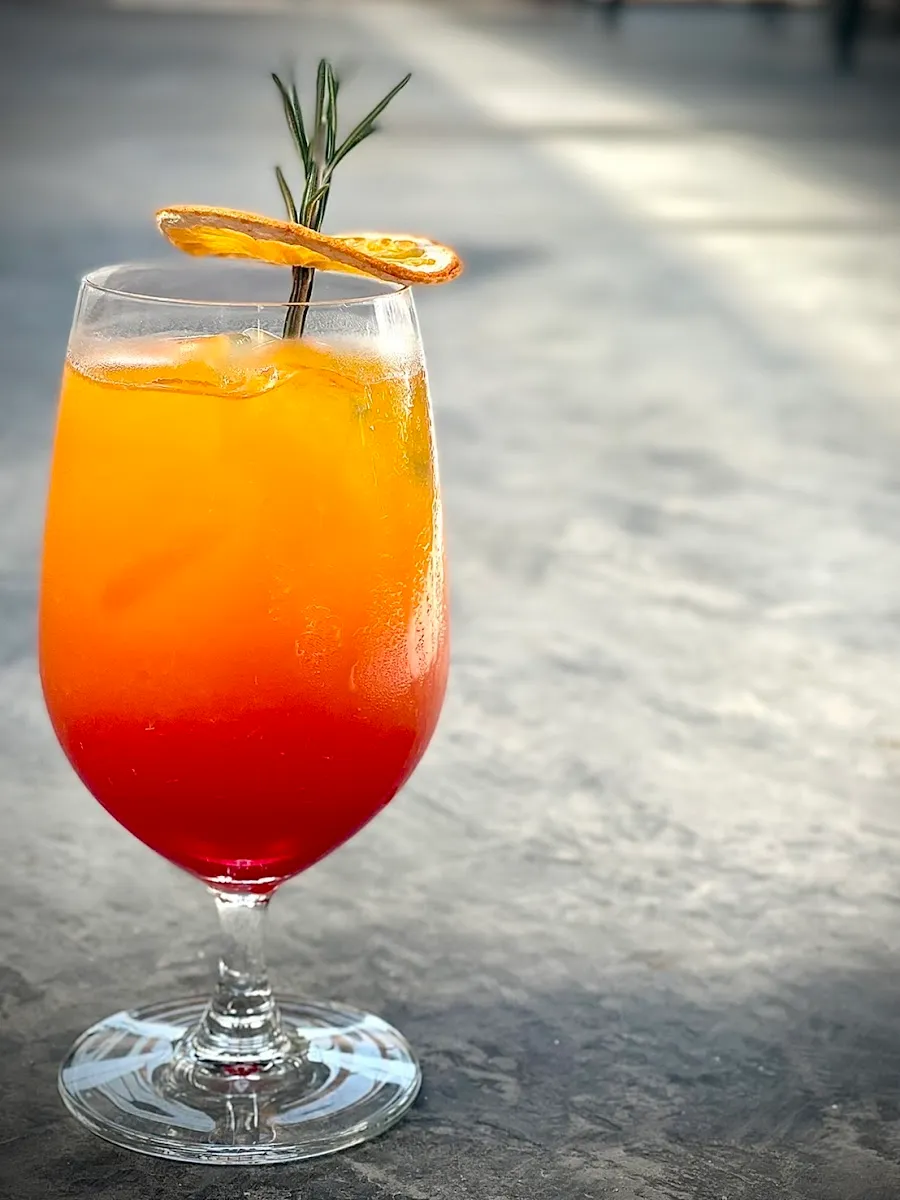 Lay Lagom Cafe’Bar