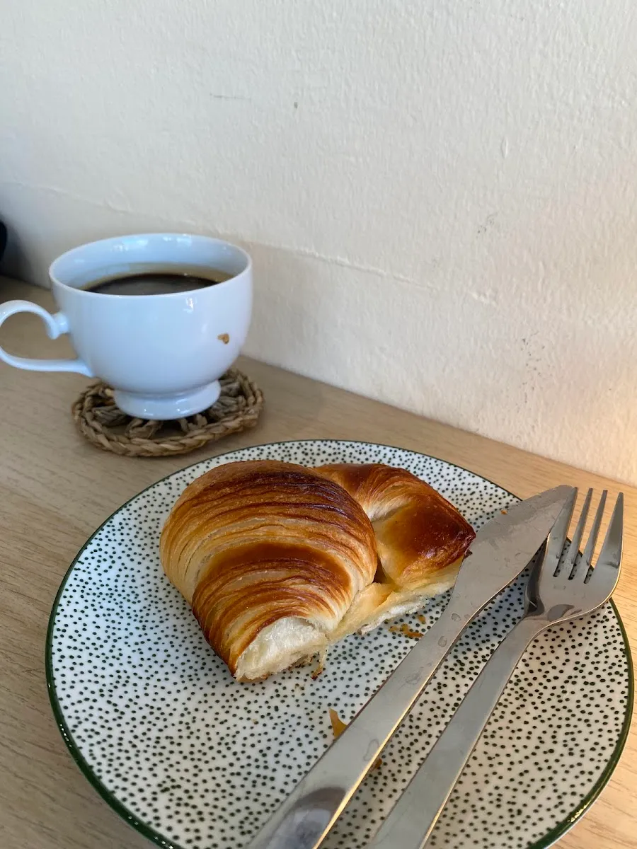 Nana Ka Phia @Koh Samui – Minimal Homey Green Garden Coffee & Pastry Café คาเฟ่โฮมมี่สวนมินิมอลเกาะสมุย photo 2