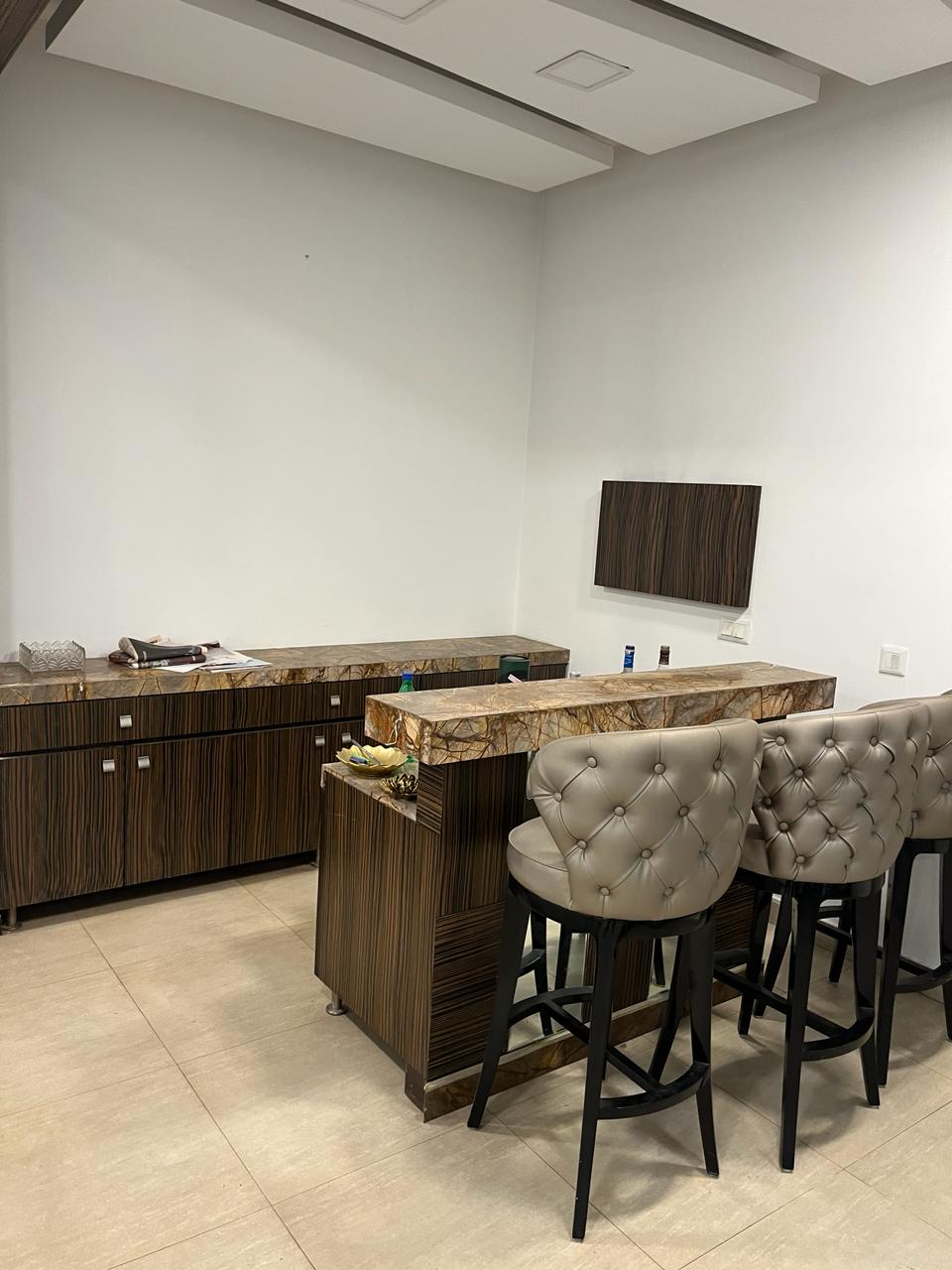 6 BHK Independent House for Sale in DLF Phase 4, Gurugram — photo 6