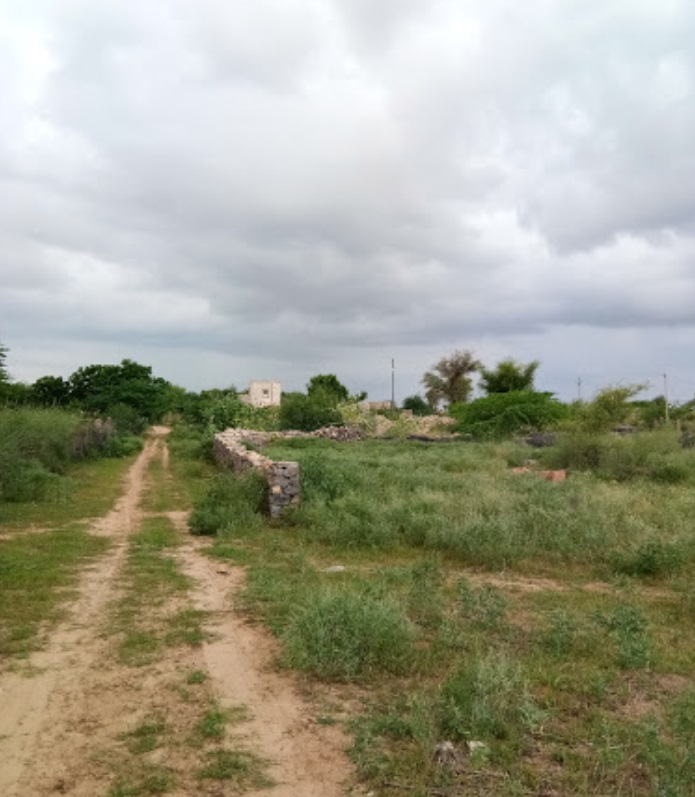 270 sq yd Plot for Sale in Sector 50, Gurugram — photo 2