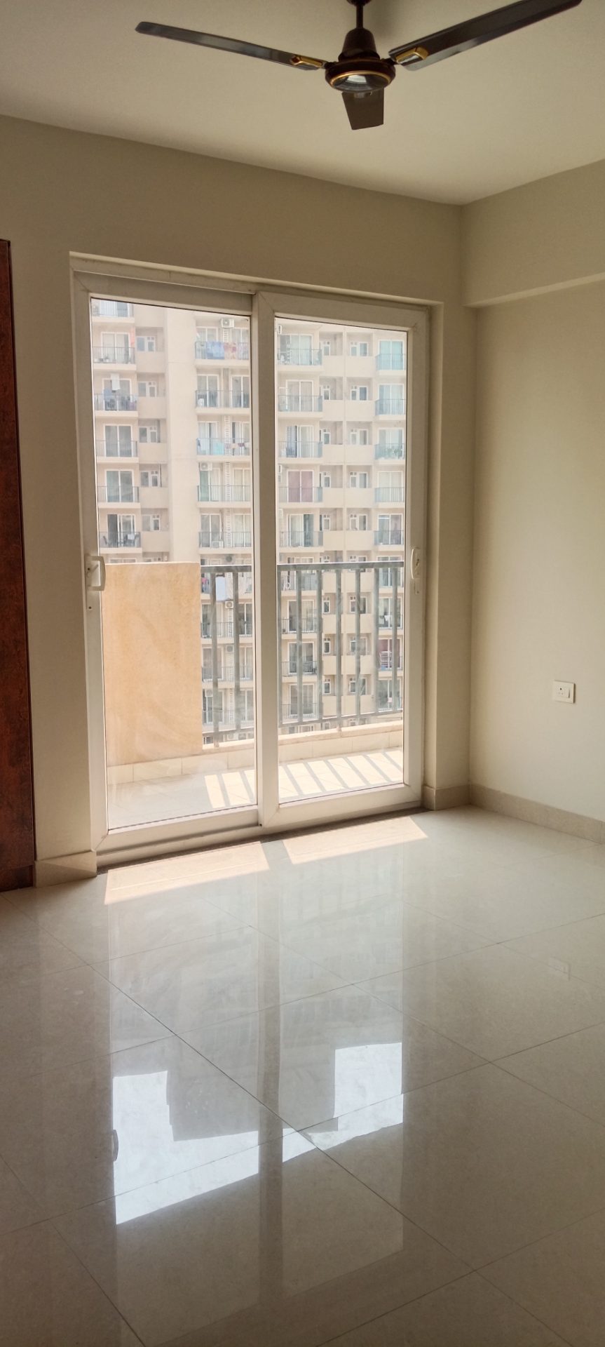 3bhk flat for rent in tata eureka park sector 150, noida express way — photo 4