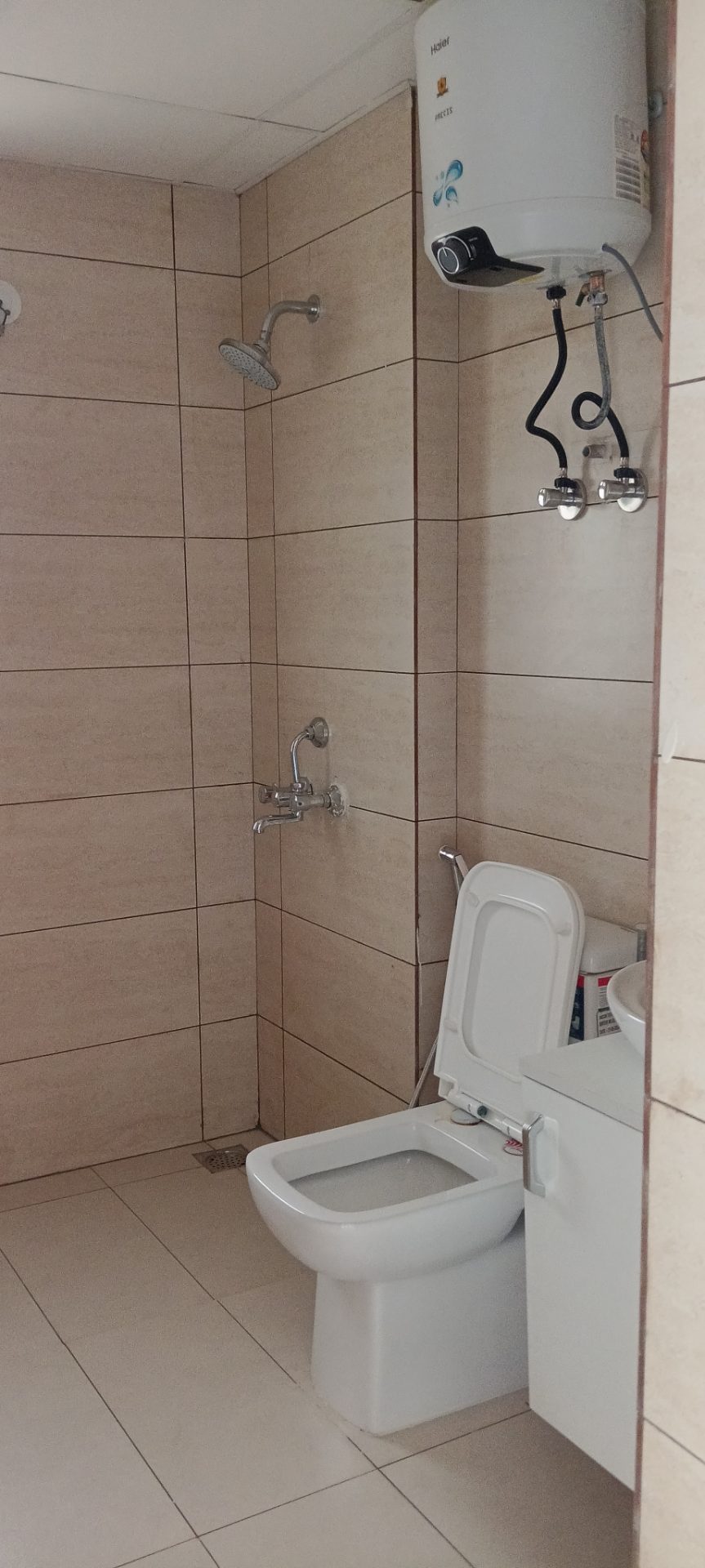 3bhk flat for rent in tata eureka park sector 150, noida express way — photo 7