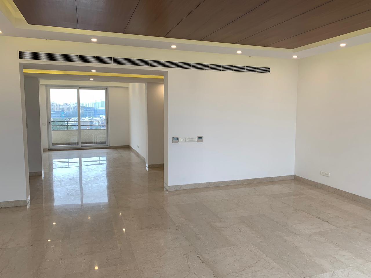 Semi-Furnished 4 BHK Flat for Rent in EMAAR MGF the Vilas, Gurugram — photo 8