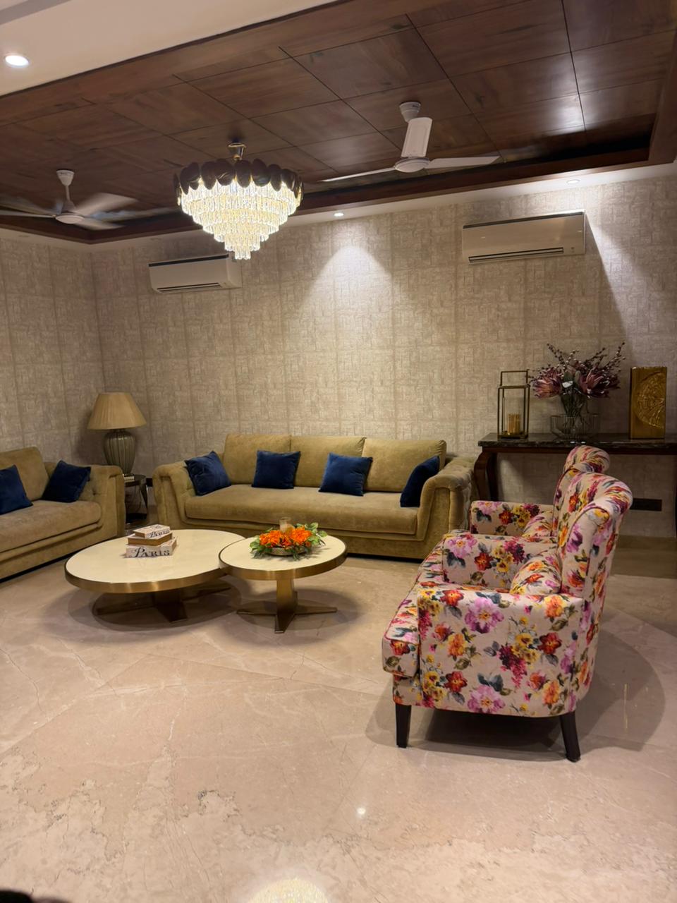 5 BHK Independent House for Sale in C Block, DLF Phase 1, Gurugram