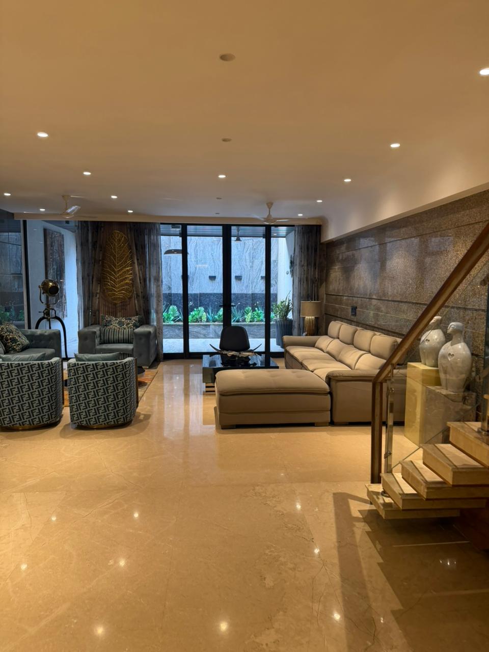 5 BHK Independent House for Sale in C Block, DLF Phase 1, Gurugram — photo 7