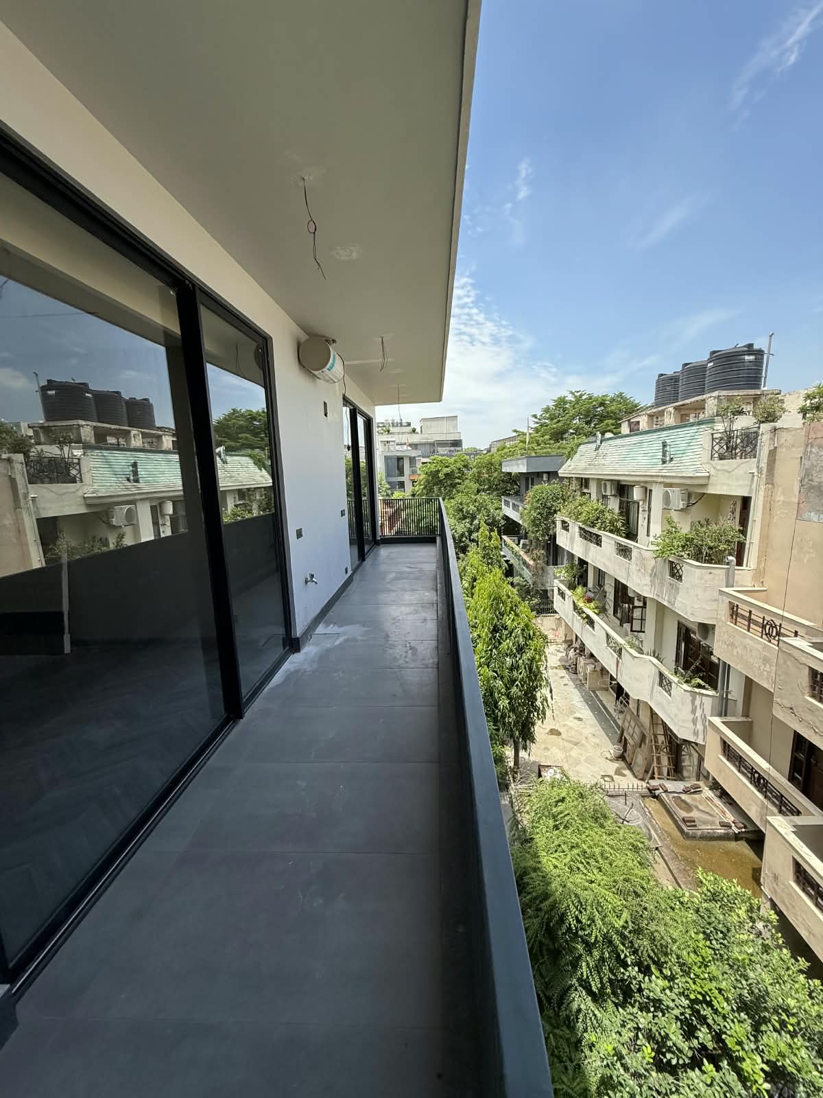 4 BHK Builder Floor for Sale in DLF Phase 1 B Block, Gurugram — photo 3