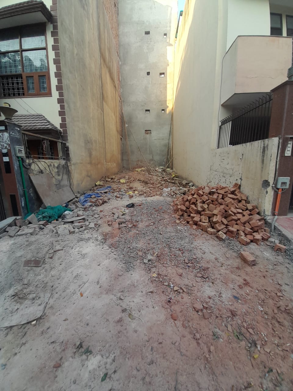 263 sq yd Plot for Sale in Sector 47, Gurugram — photo 2