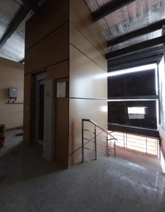 3,500 sq ft Shop for Rent in Badshahpur, Gurugram — photo 3