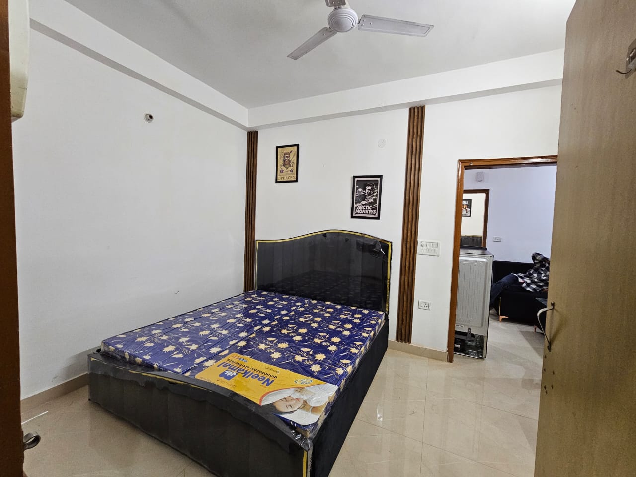 Furnished 3 BHK Flat for Rent in DDA Flats, Saket, Delhi