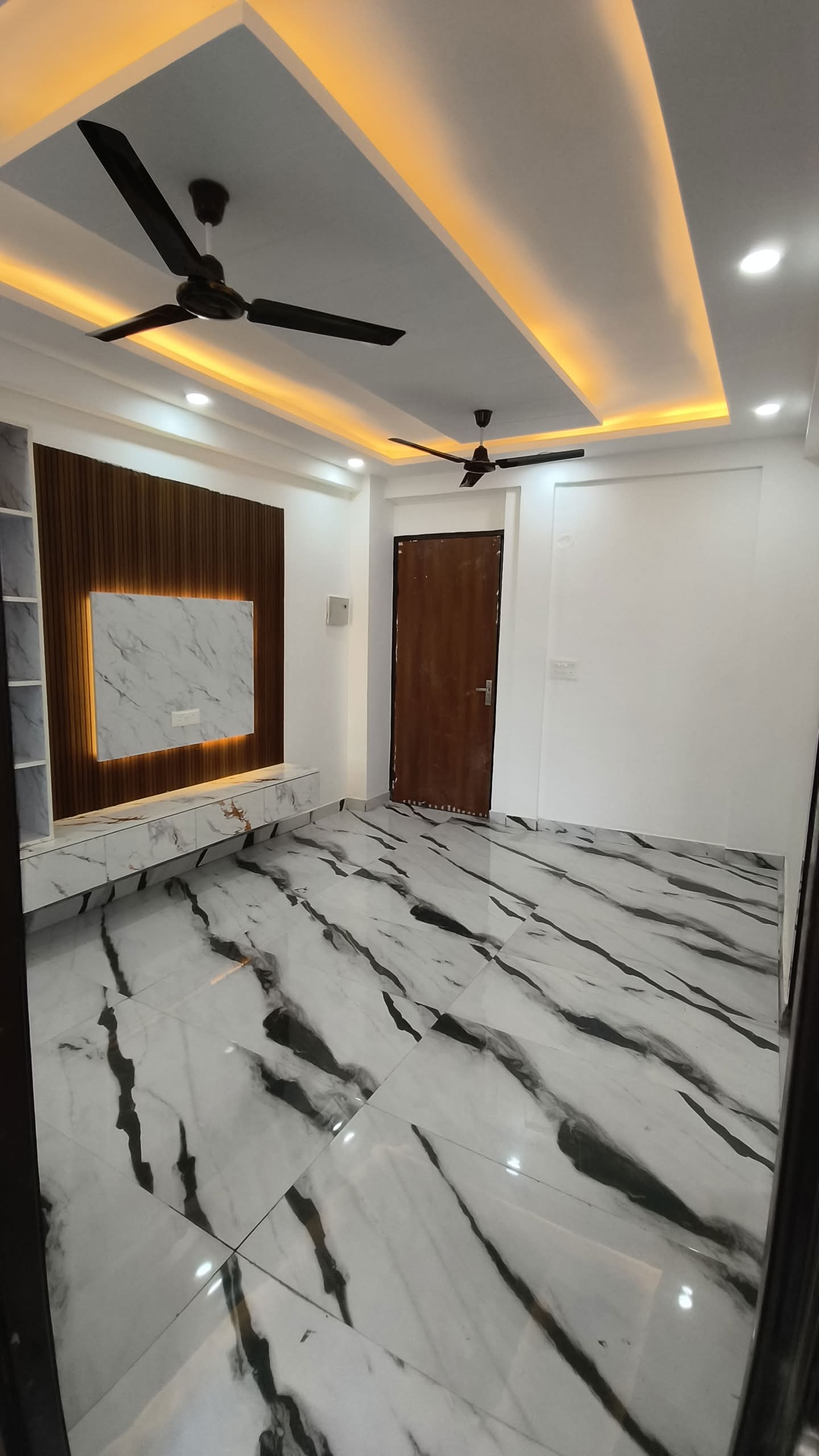 Brand-New 2 BHK Builder Floor for Sale in Techzone 7, Greater Noida West — photo 2