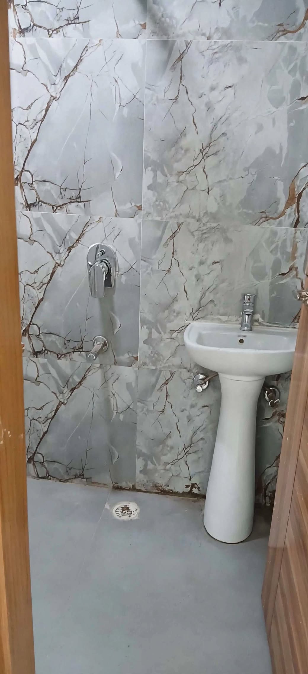 1 BHK Builder Floor for Sale in Sector 70, Noida — photo 4