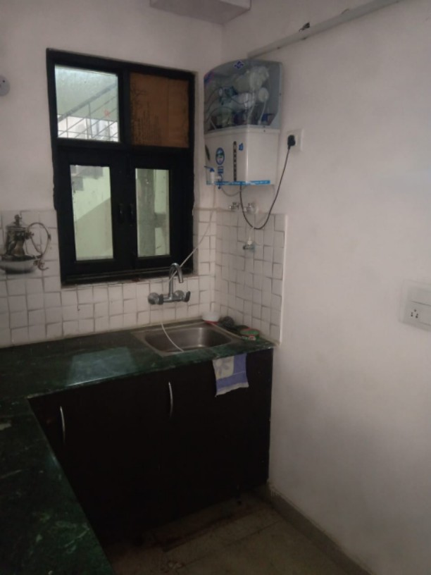 2 BHK Builder Floor for Sale in Sector 70, Noida — photo 2