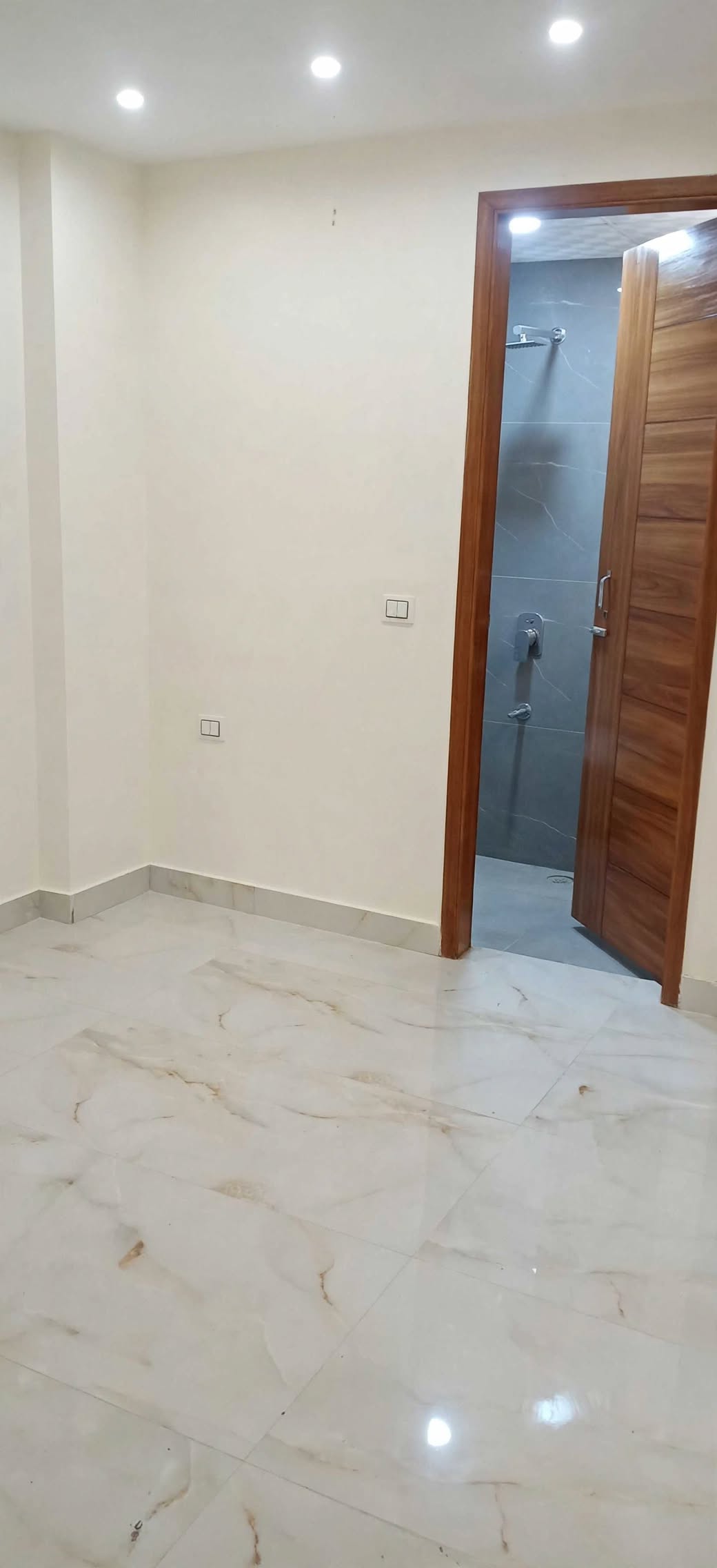 3 BHK Builder Floor for Sale in Sector 73, Noida — photo 4