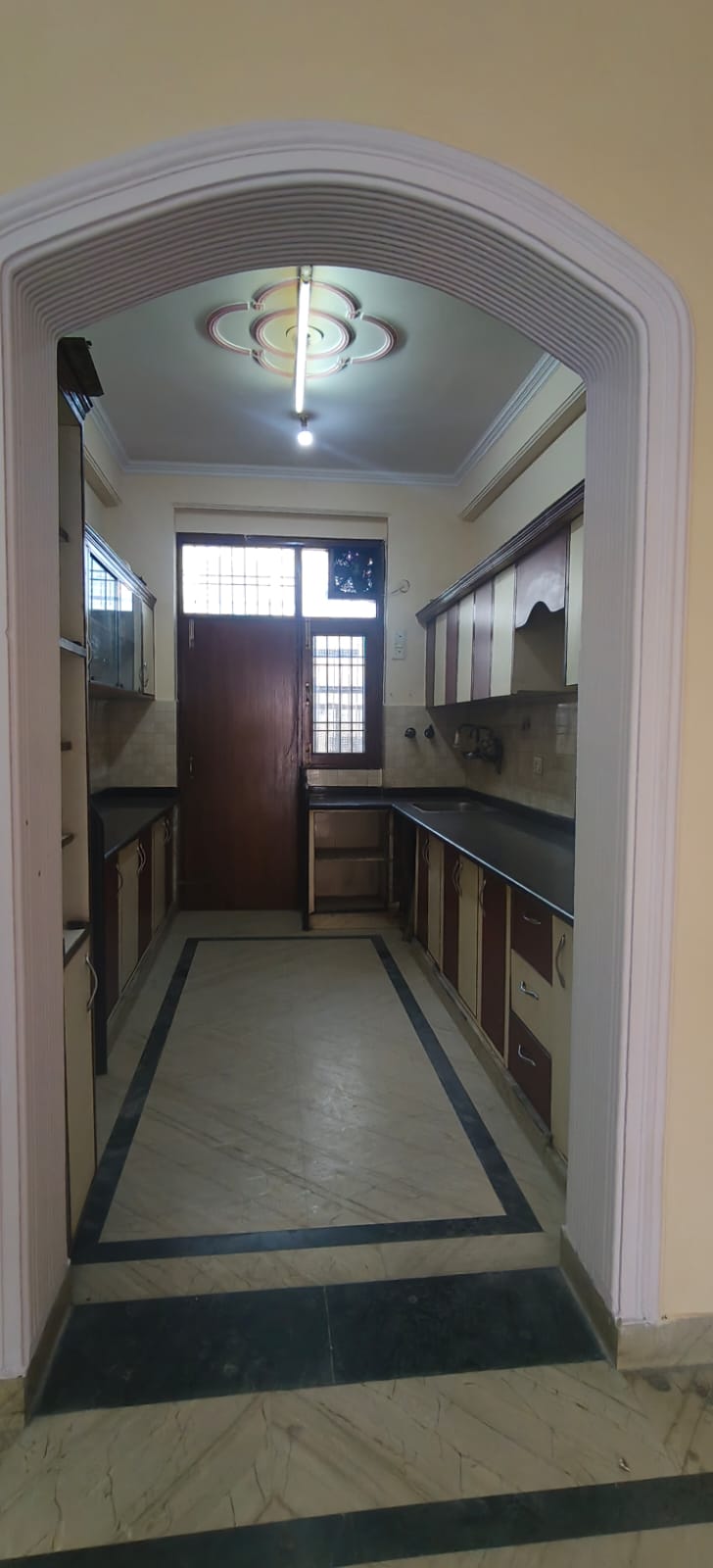 1 BHK Flat for Sale in Sector 70, Noida