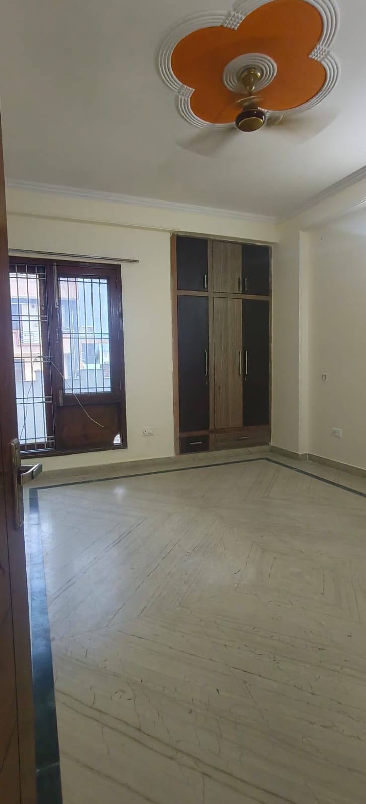 1 BHK Flat for Sale in Sector 70, Noida — photo 6