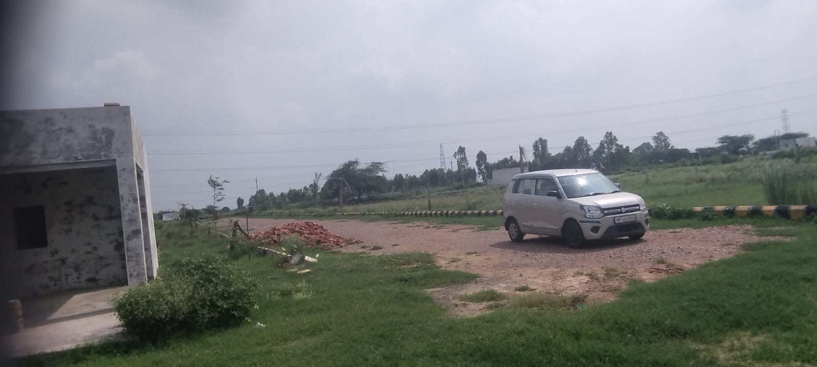 100 sq yd Plot for Sale in Vrindavan Vihar• City/tehsil: Palwal • District: Palwal (formerly Part of Faridabad District) • State: Haryana, Faridabad — photo 3