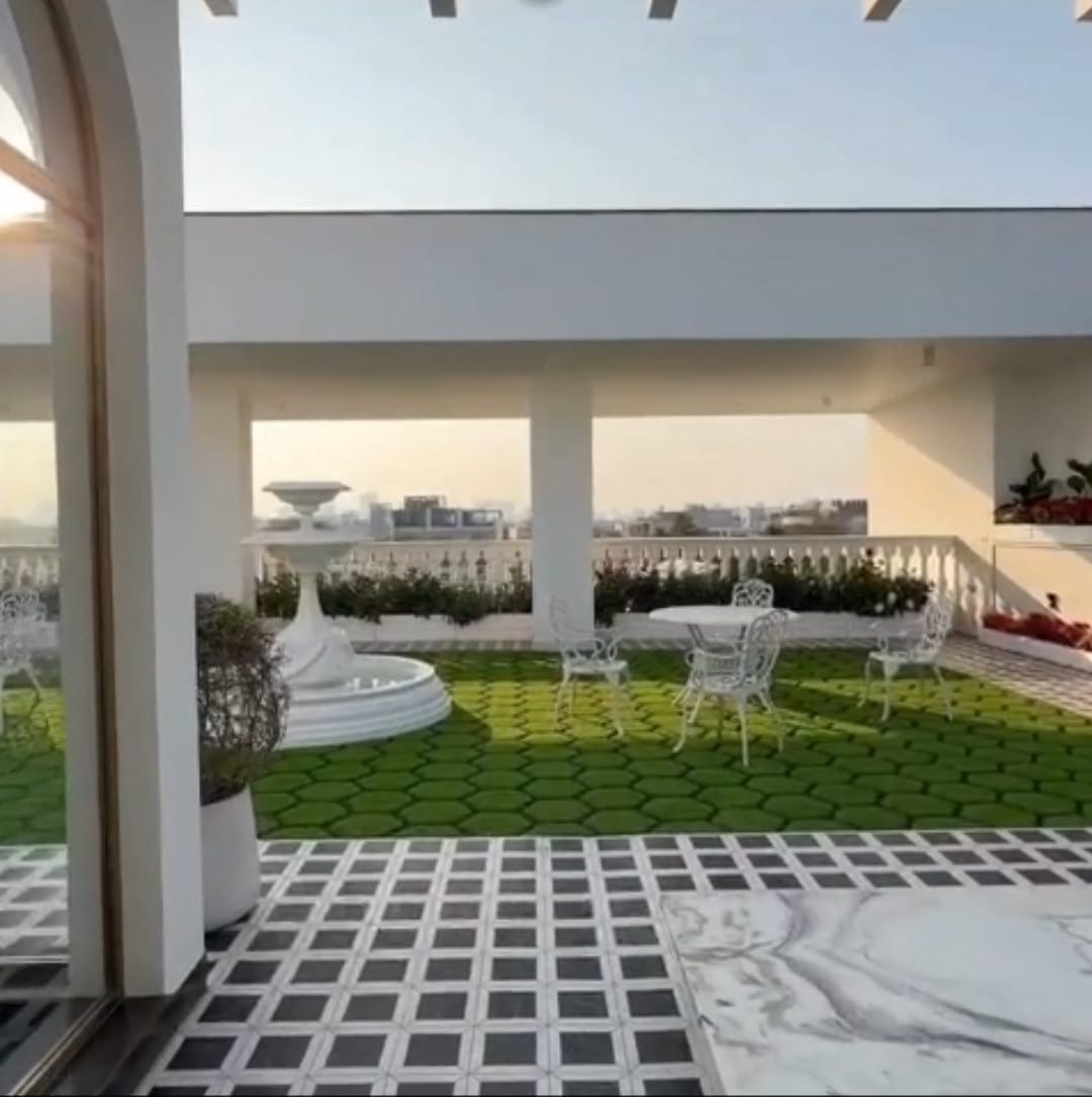 6 BHK Villa for Sale in DLF Phase 1, Gurugram — photo 6