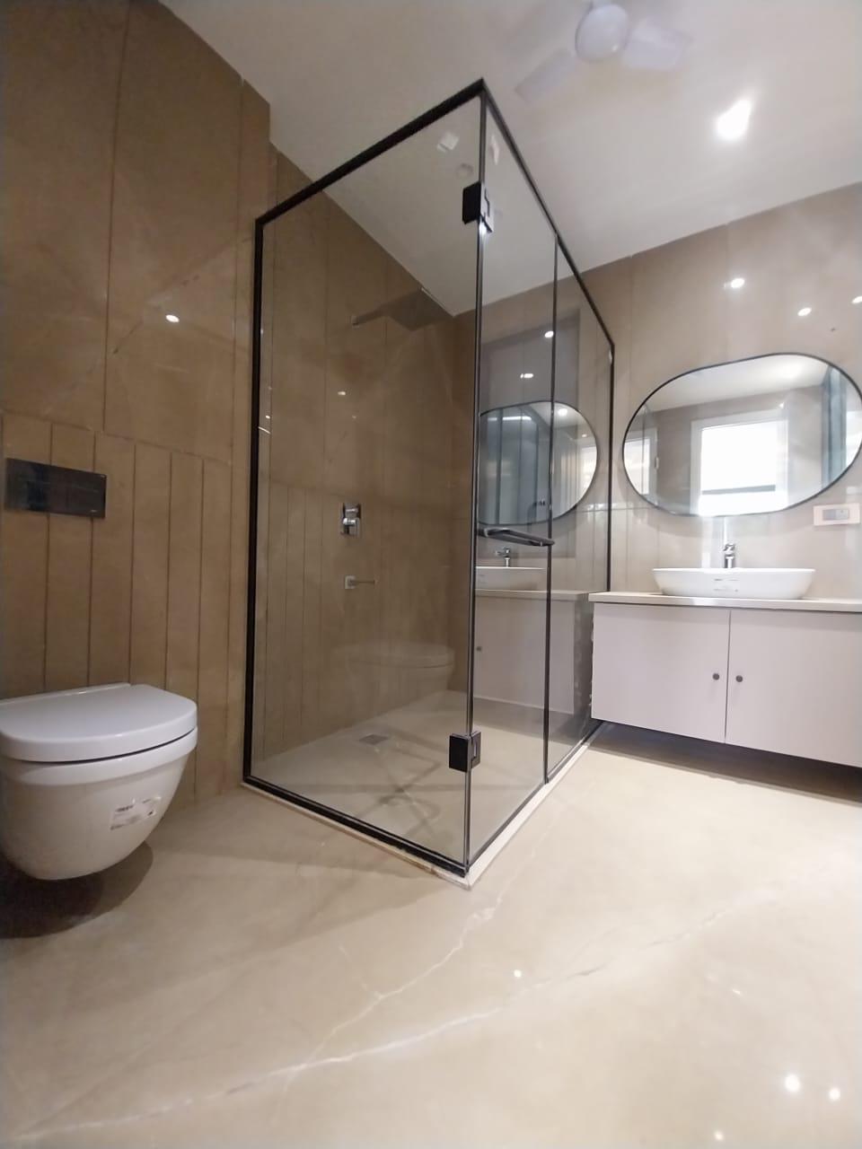 4 BHK Builder Floor for Sale in Sushant Lok 1, Gurugram — photo 2