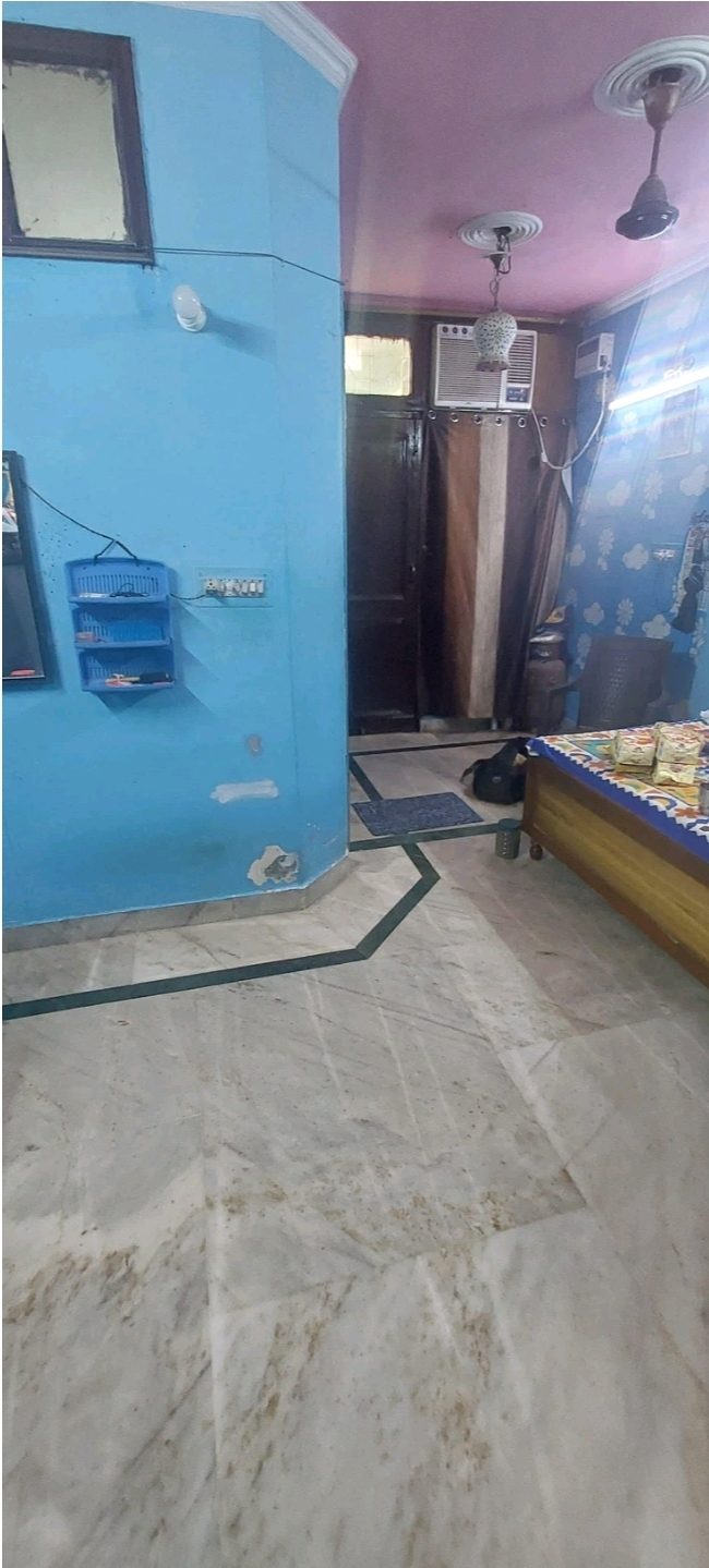 1 BHK Builder Floor for Sale in Govindpuri Extension, Delhi — photo 2