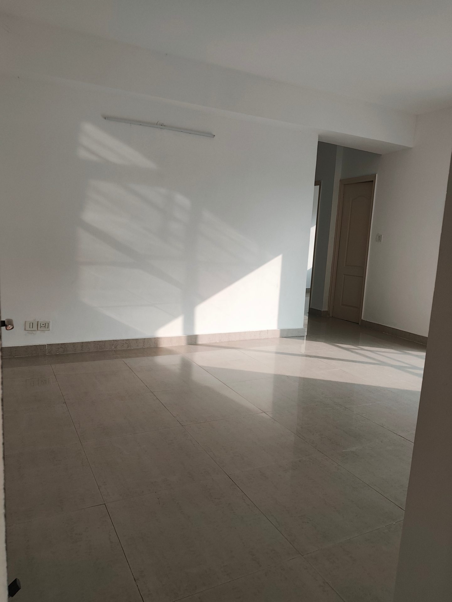 2bhk+Study Available For Sale Paras Tierea Sector 137 Noida
