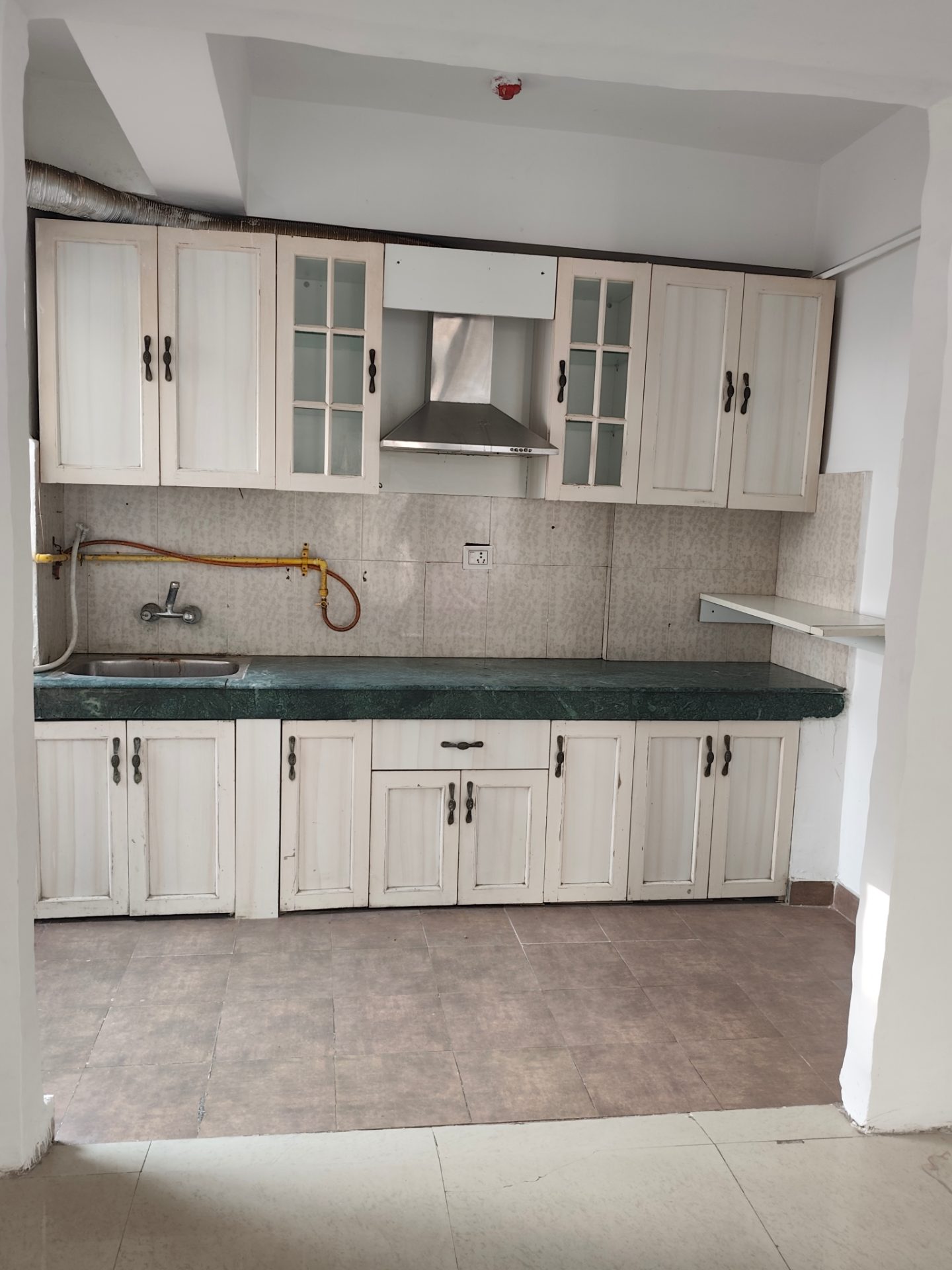 3 BHK Flat for Sale in Sector 137, Noida — photo 5
