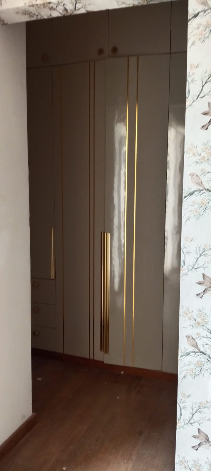 Semi-Furnished 3 BHK Flat for Rent in Sector 150, Greater Noida — photo 4