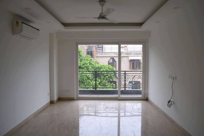 4 BHK Builder Floor for Sale in Greater Kailash, Delhi — photo 2