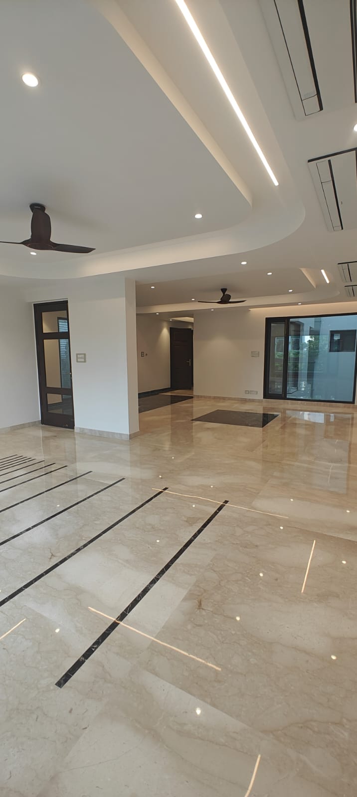 4 BHK Builder Floor for Sale in Greater Kailash, Delhi — photo 5