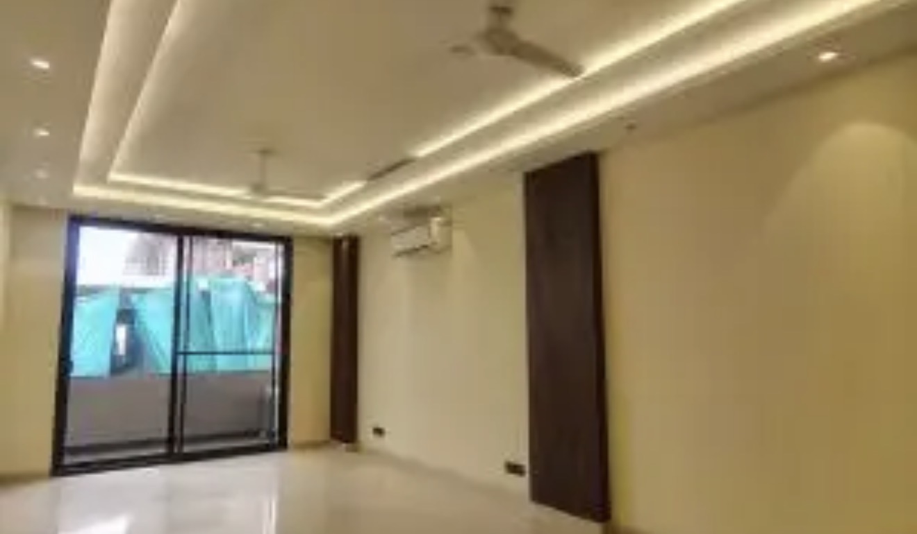 4 BHK Builder Floor for Sale in Pancheel Enclave, Delhi — photo 2