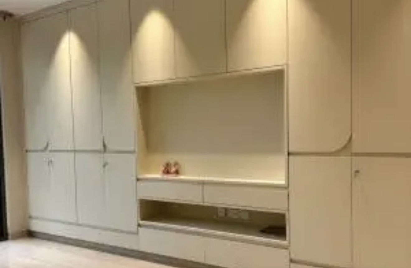 4 BHK Builder Floor for Sale in Pancheel Enclave, Delhi — photo 5
