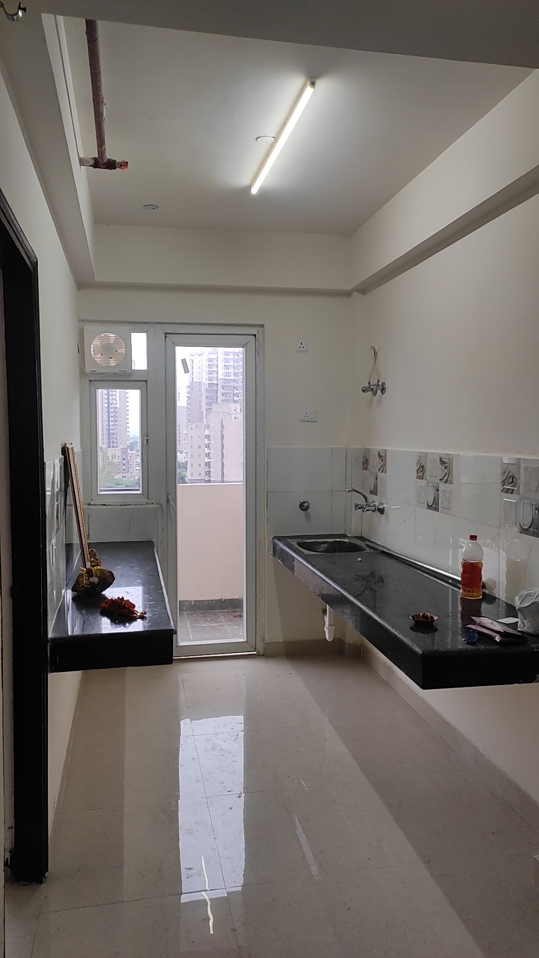 3 BHK Flat for Sale in Smartworld Gems, Sector 89, Gurugram — photo 5